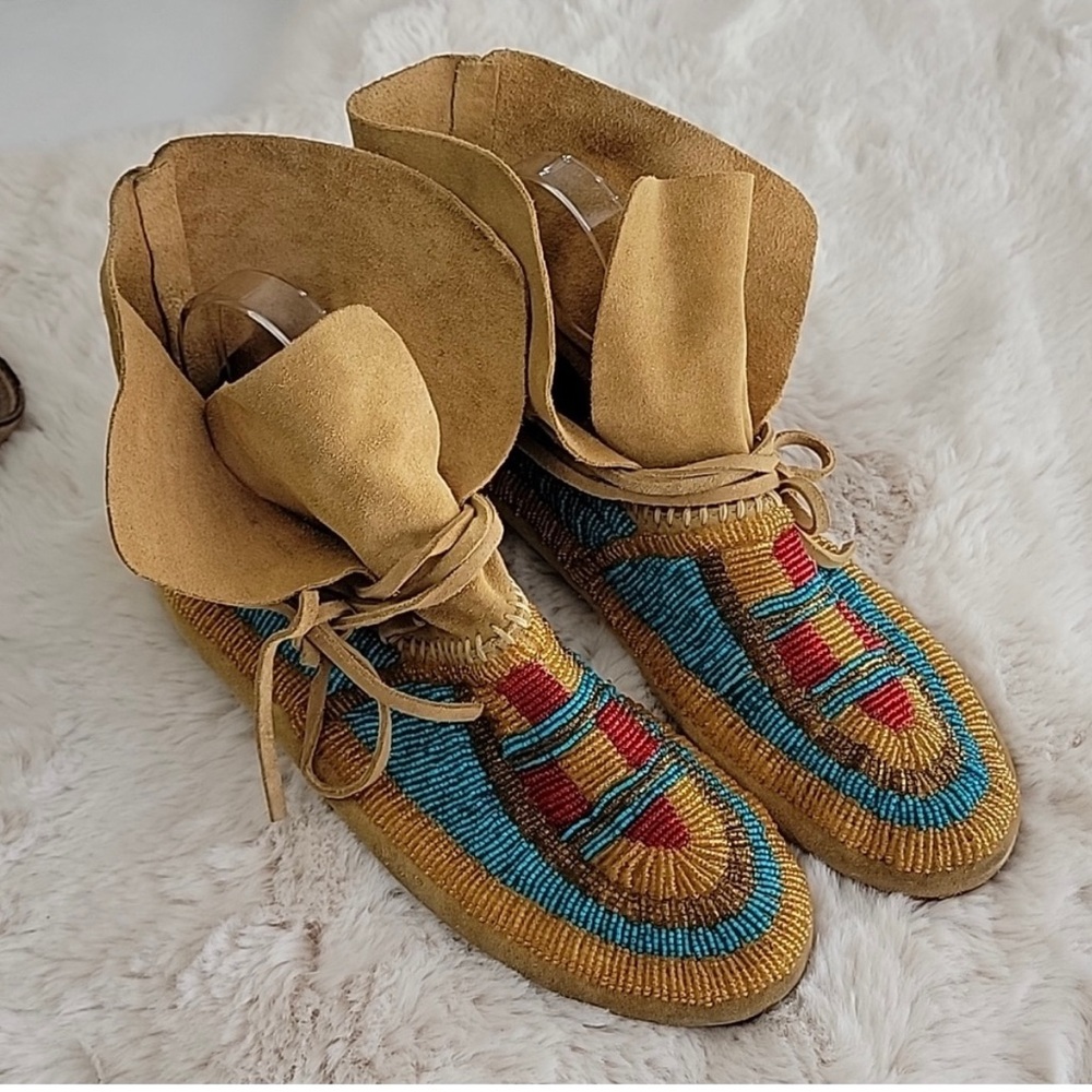 House of Harlow 1960 sz37.5 Beaded Moccasins Booties